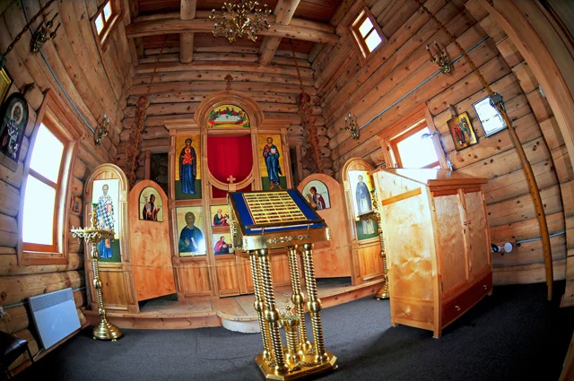 imagem do O interior da igreja ortodoxa da antártica