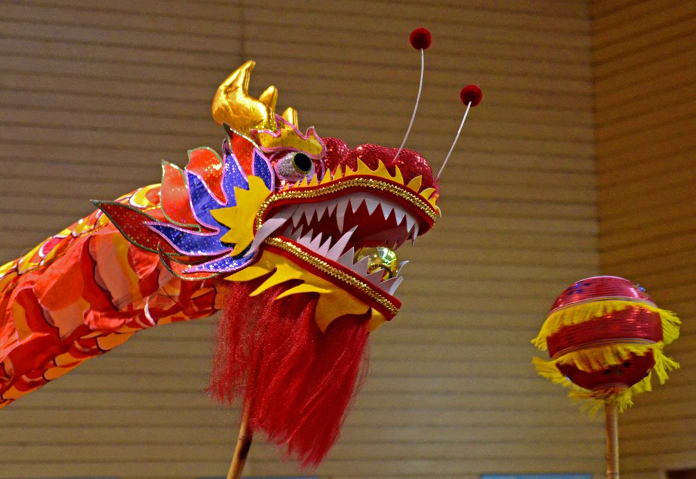 Carnaval no Brasil, Ano Novo Chinês na Antártica.Resgate do Mar Sem Fim
