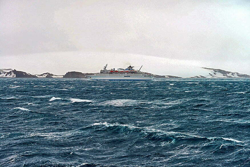 Geleira, baía do Almirantado., imagem de Navio de passageiros 