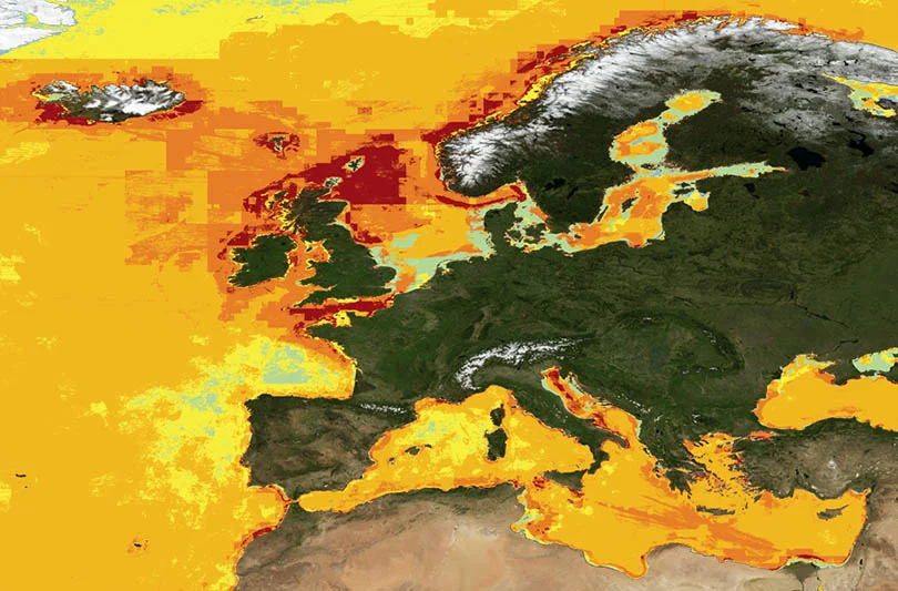Impacto das atividades humanas sobre os oceanos , mapa mundi mostrando Europa