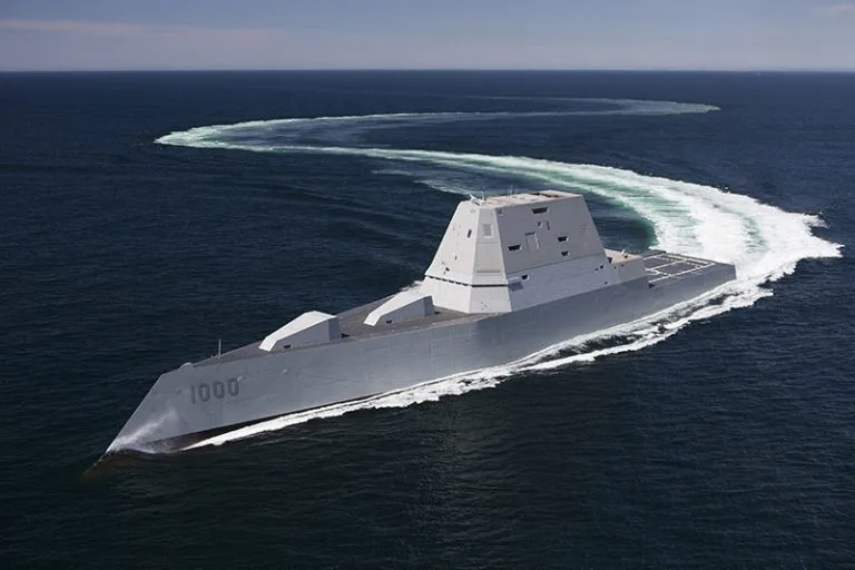 USS Zumwalt o navio de guerra mais caro do mundo