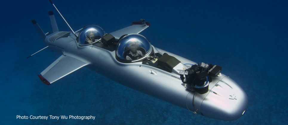 este é um submarino pessoal, imagem do Deepflight debaixo d'água.
