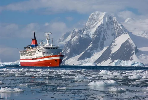 imagem navio na antártica