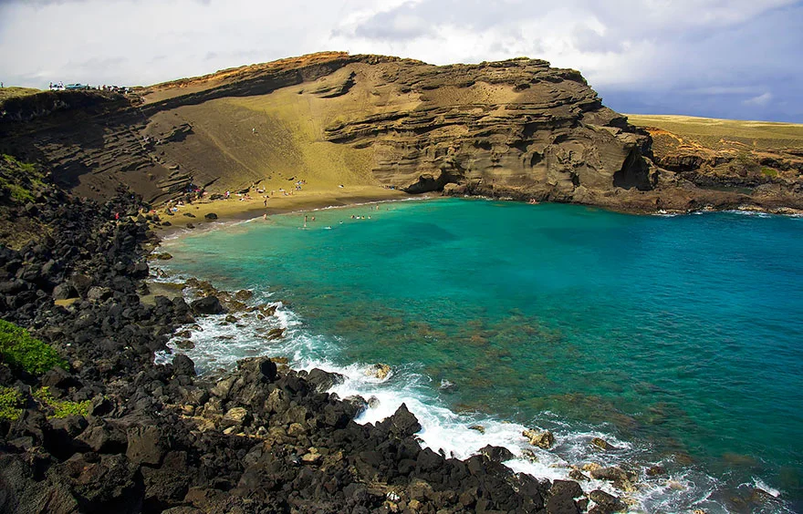 As praias mais diferentes do mundo, imagem de praia no havai