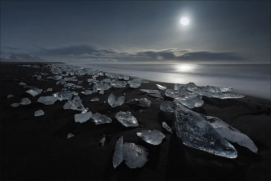 As praias mais diferentes do mundo, imagem de praia na islandia 