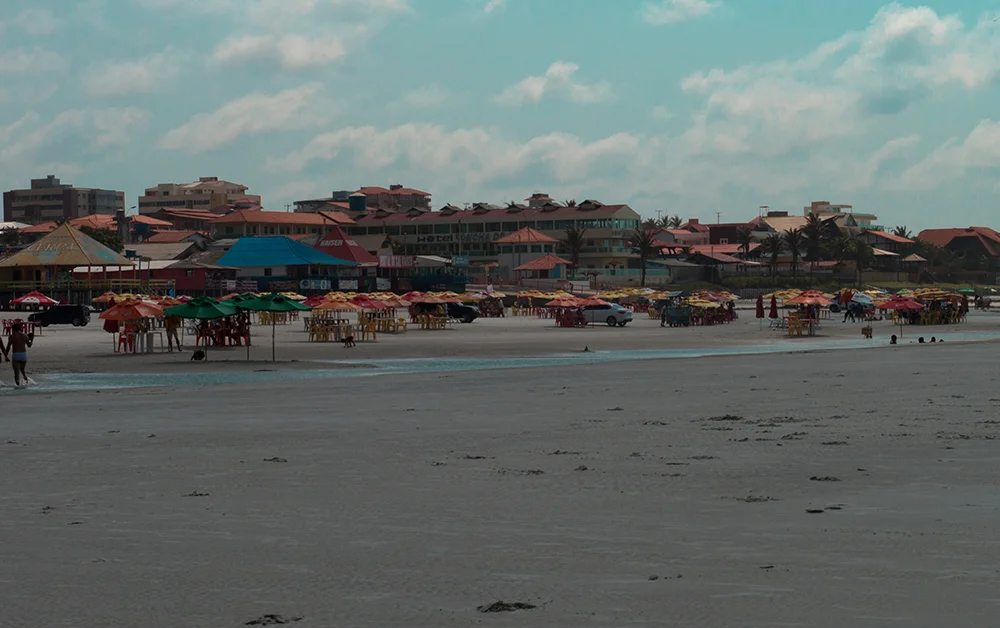  imagem de praia do Atalaia, Salinópolis