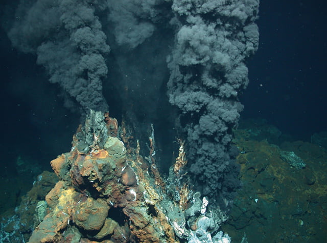 Geografia e Luta: Novos dados: a exploração do fundo dos oceanos.