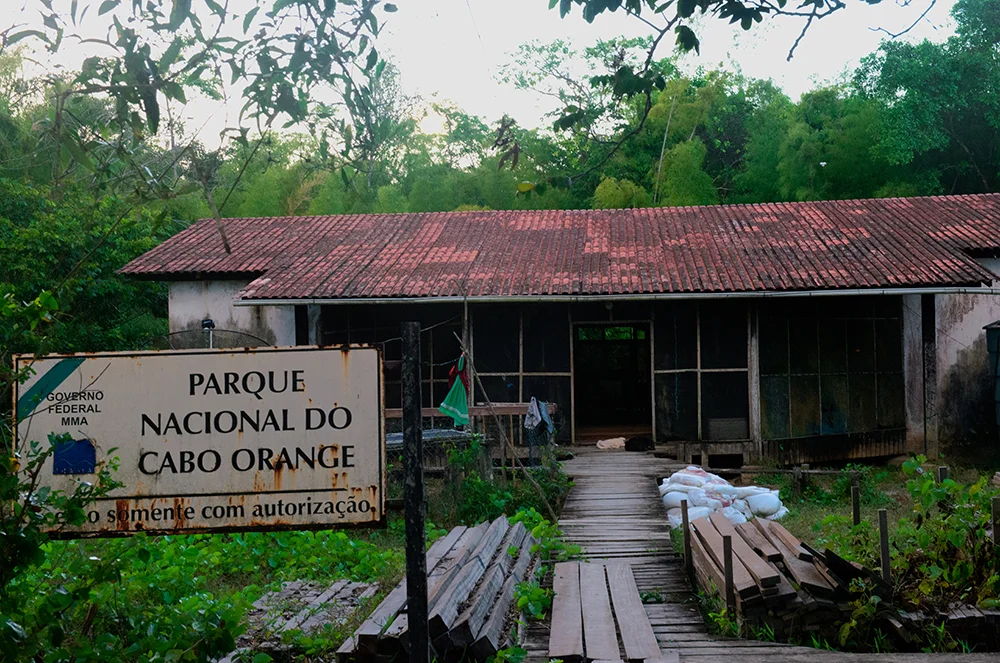 imagem da sede do Parque Nacional do Cabo Orange 