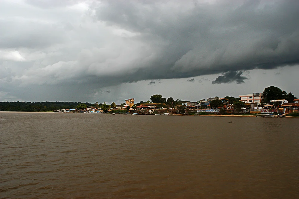 O litoral do Amapá, imagem da cidade do Oiapoque