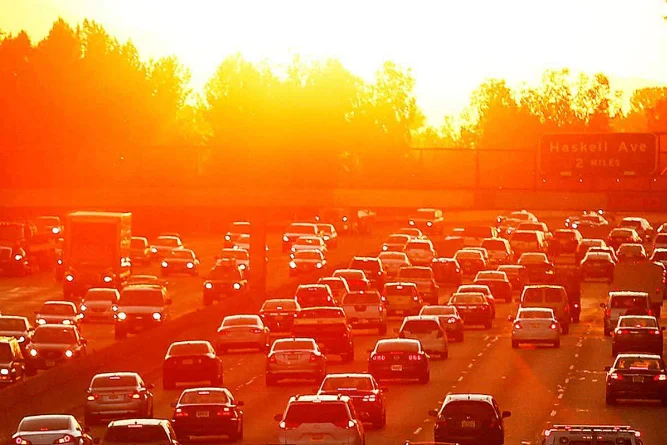 Aquecimento global, imagem de congestionamento de trânsito