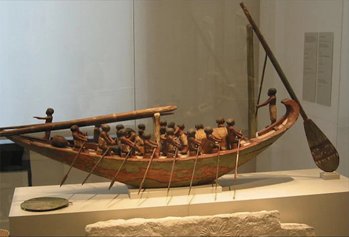 leme de barco egípcio cerca de 1900 a.C
