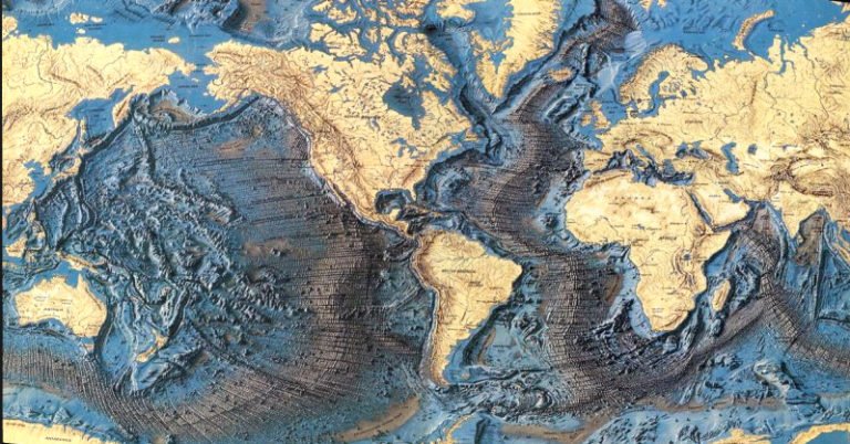 Mapa mundi mostrando a Cadeia Dorsal Mesoatlântica