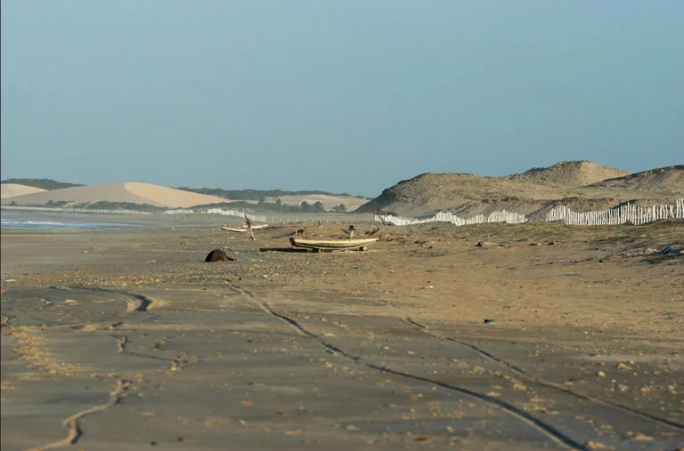 imagem de dunas no litoral do Ceará