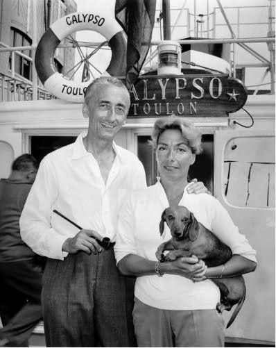 imagem do casal Cousteau a bordo do0 Calypso