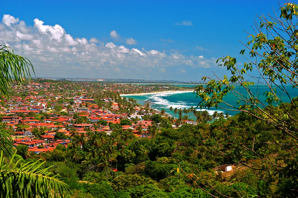 imagem de praia de Guaibu, litoral de Pernambuco