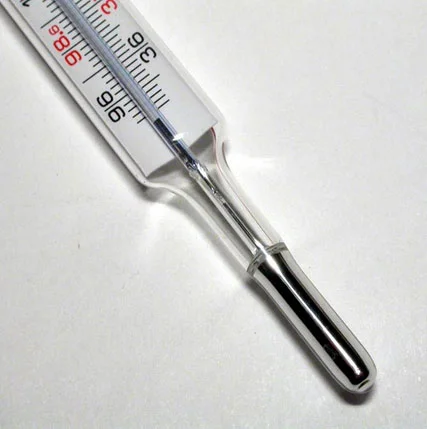 imagem de termometro com mercúrio