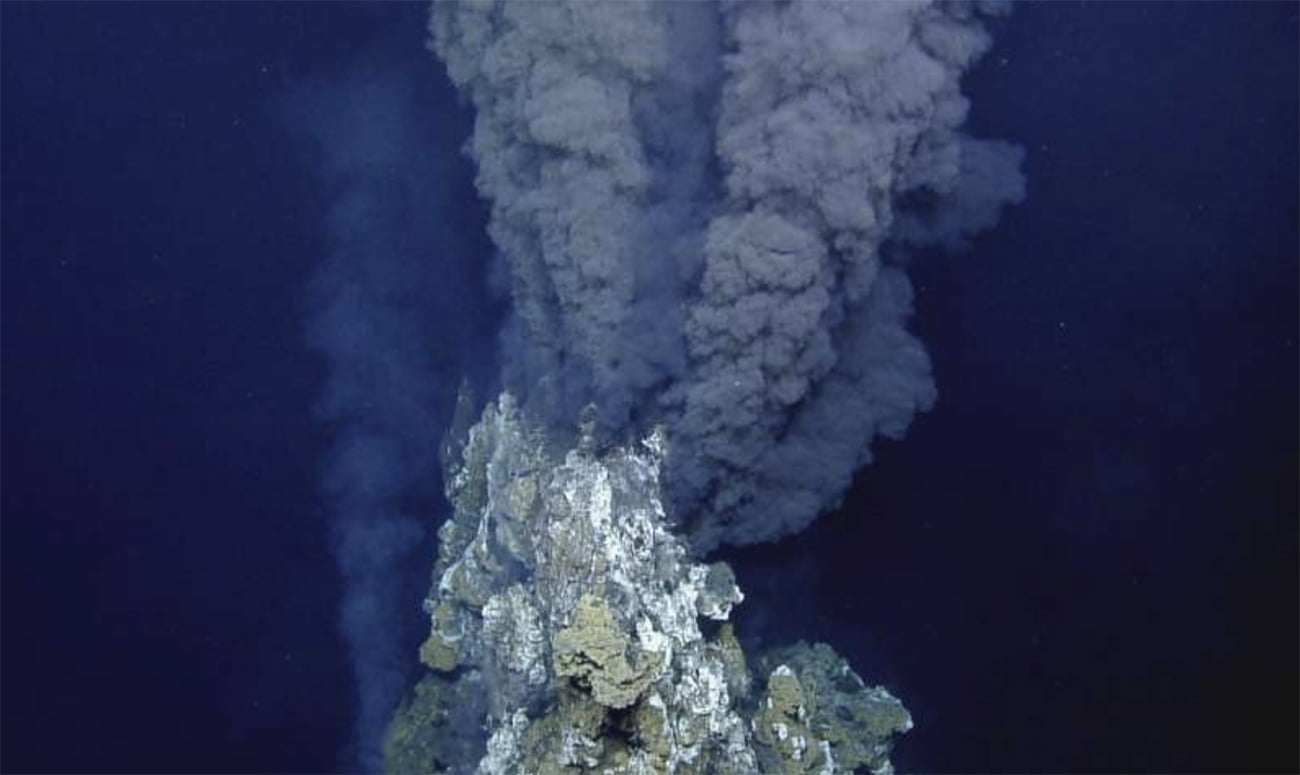 imagem de Fontes hidrotermais marinhas
