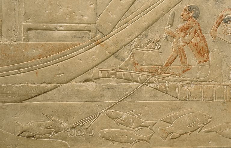 imagem de tumba egípcia mostra homem pescando