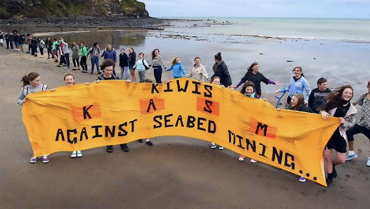 protestos na Nova Zelândia contra mineração submarina