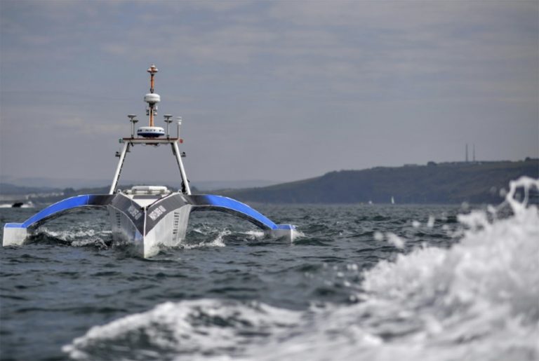 Imagem do primeiro nbarco autônomo do mundo