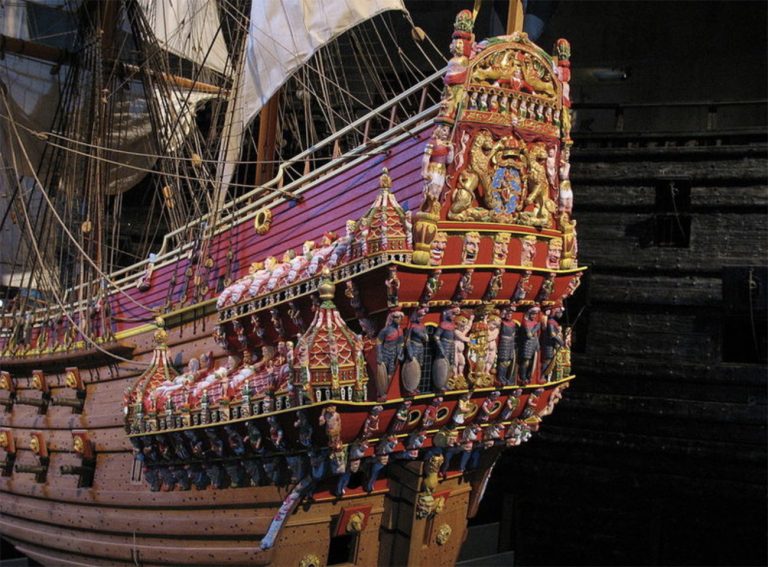 Imagem da popa do navio Vasa