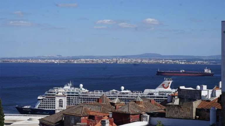 Imagem de navios de cruzeiro