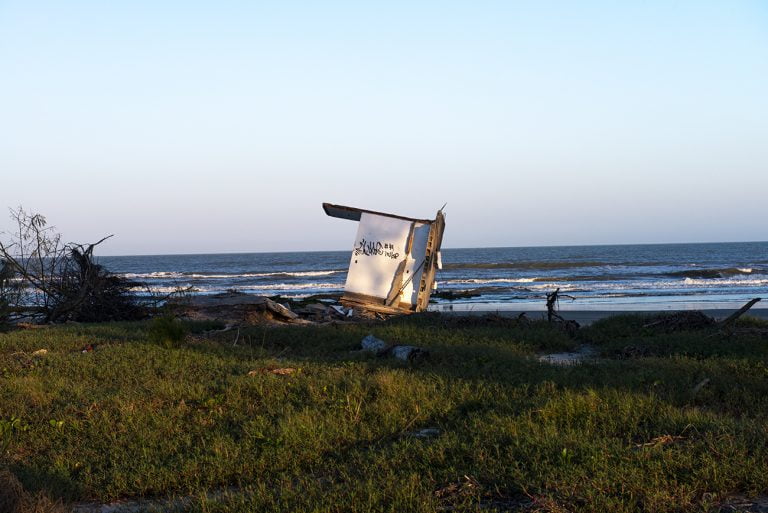 erosão em Ilha Comprida