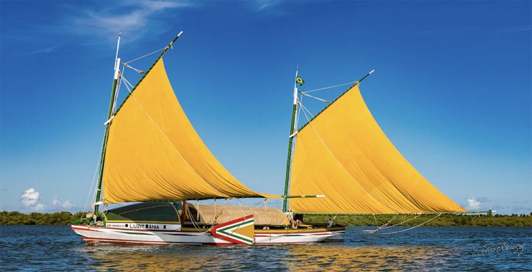 Luzitânia navegando no São Francisco
