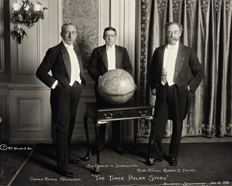 Amundsen, Shackleton e Robert Peary na Royal Geographic Society