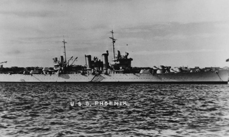 O USS Phonix depois rebatizado navio General Belgrano