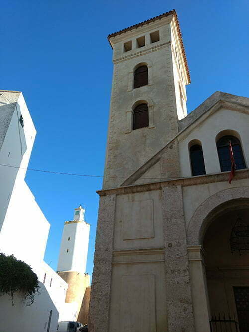 Mazagão, igreja católica e torre berbere
