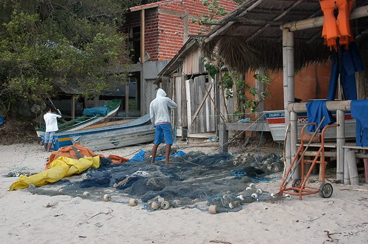 Rancho de pescadores em Trindade