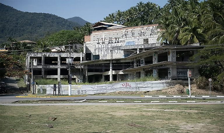 teatro inacabado