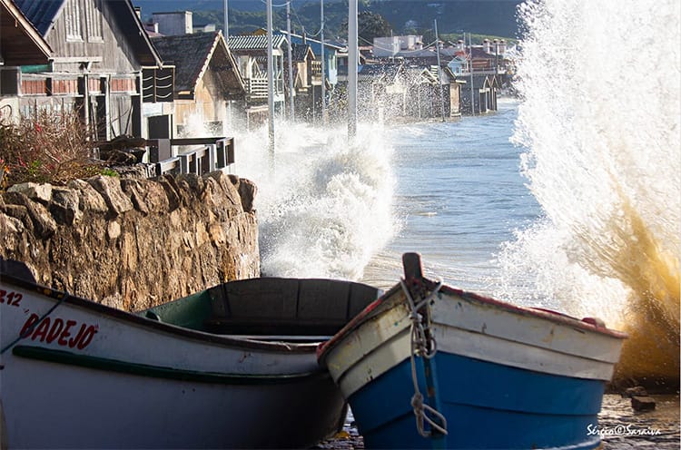 Garopaba e a ressaca de julho