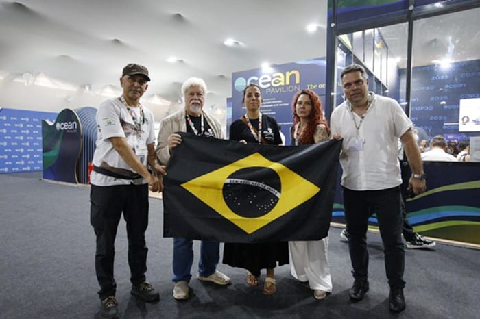 Na COP30 Paul Watson da Sea Shepherd, Nathalie Gil da Sea shepherd, Angela Kuczack da Rede Pró UC e Alexander Turra.