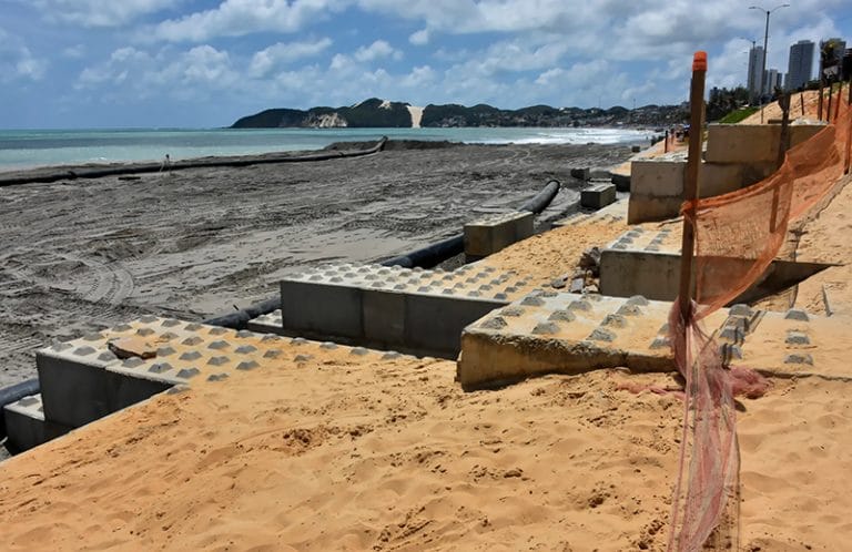 obras de engorda da praia Ponta Negra, Natal