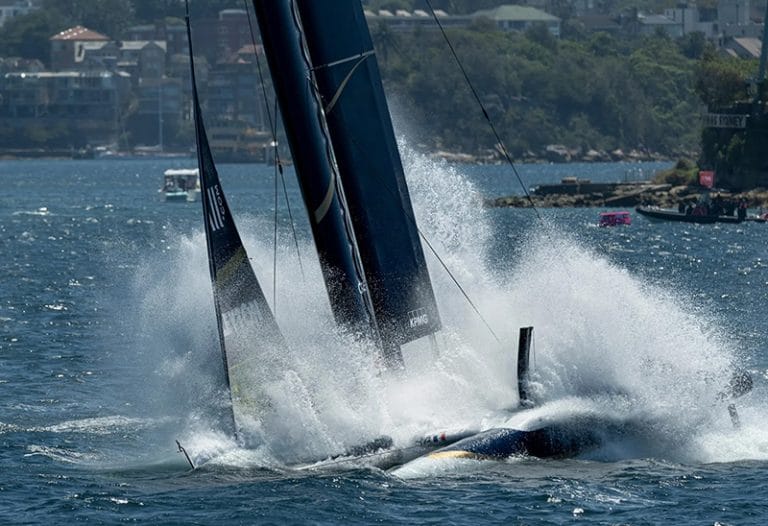 Acidente com F50 no SAILGP