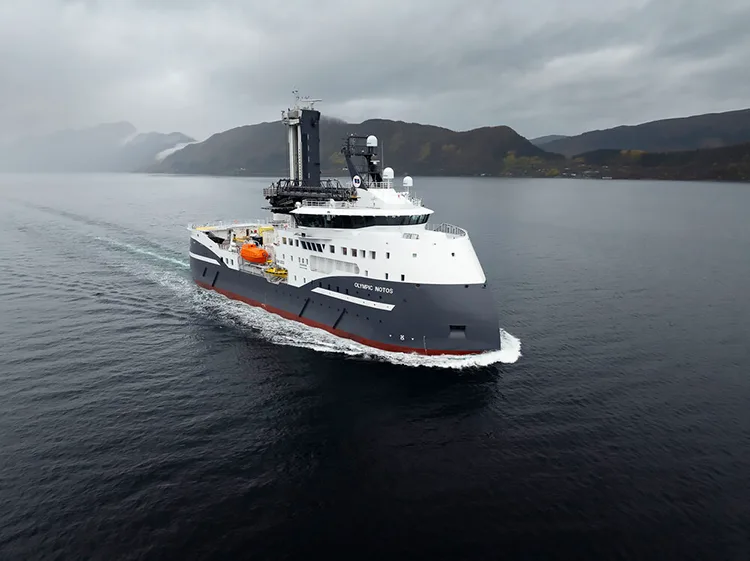 Navio Olympic Notos, da Olympic 