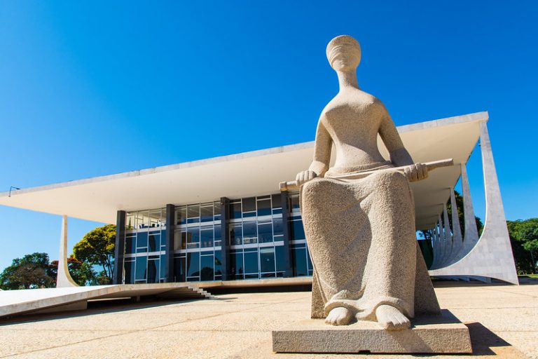 Estátua da Justiça, símbolo do STF  