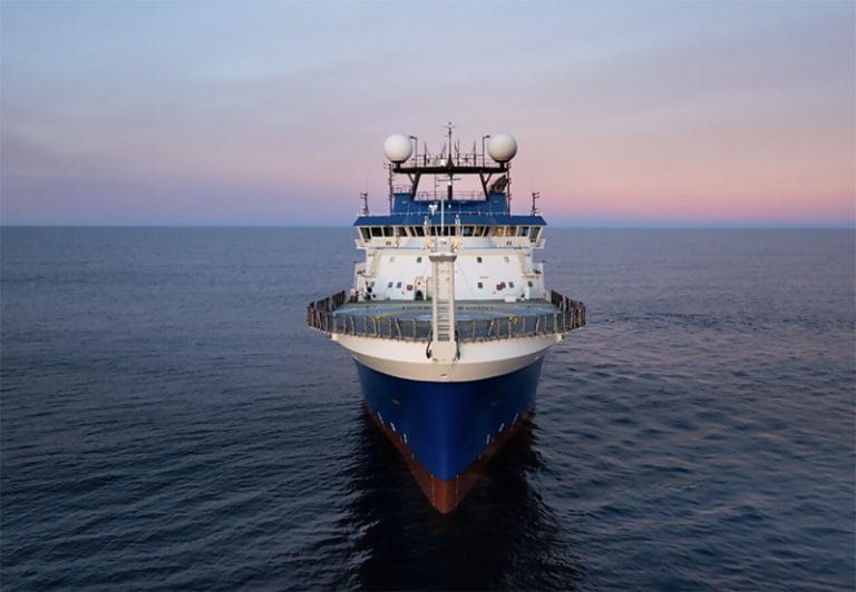 Navio Falkor, do Schmidt Ocean Institute, que fará expedição para a Zona de Fratura Romanche.